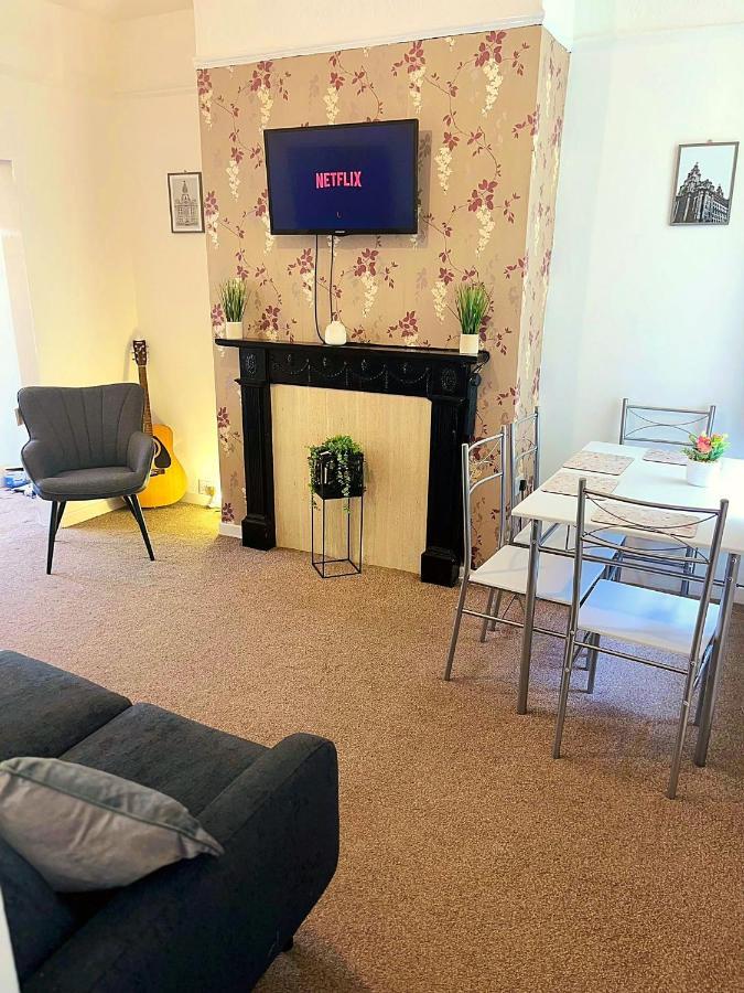 Rooms Anfield- 5 Mins From Lfc ลิเวอร์พูล ภายนอก รูปภาพ