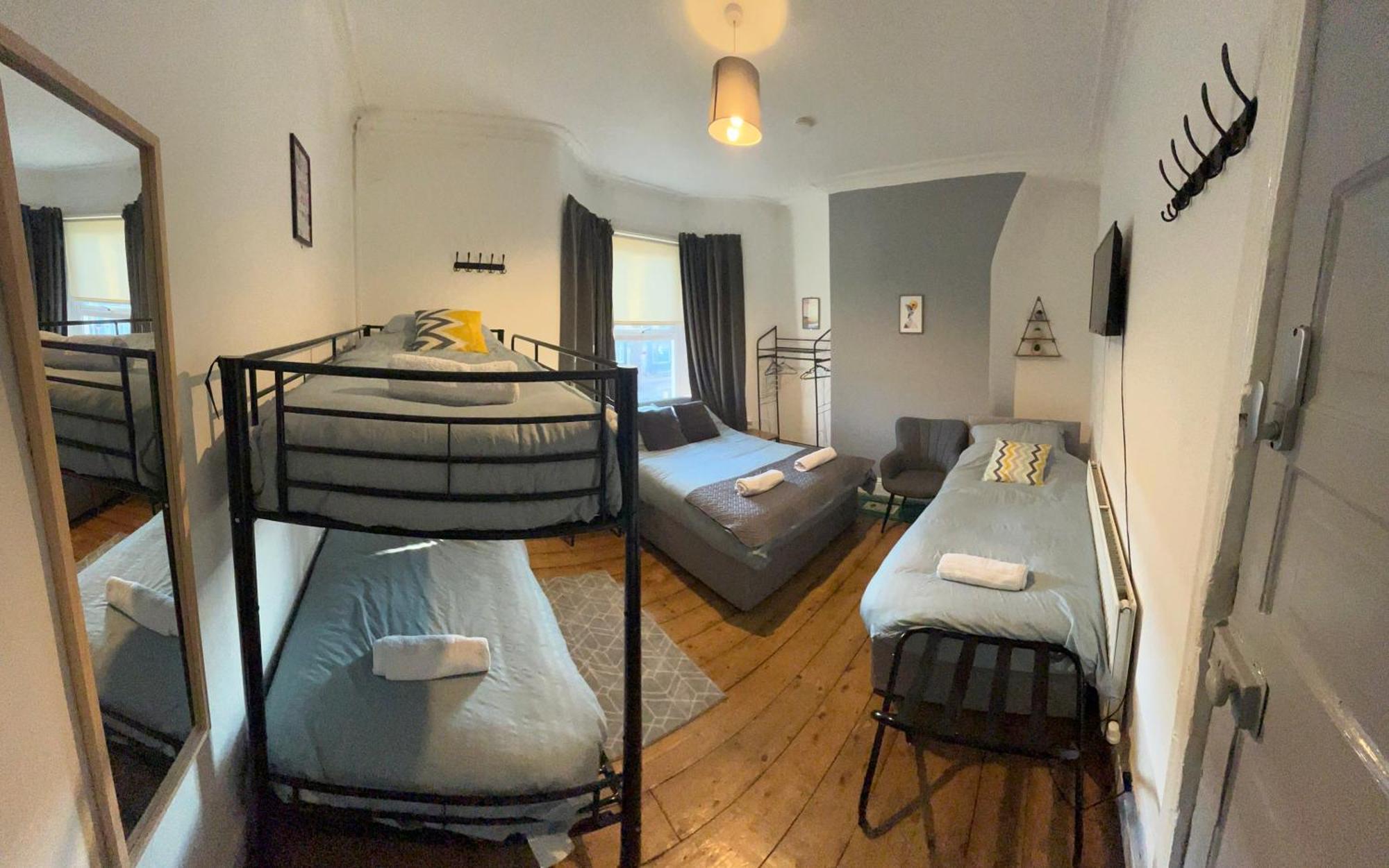 Rooms Anfield- 5 Mins From Lfc ลิเวอร์พูล ภายนอก รูปภาพ