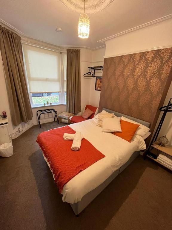 Rooms Anfield- 5 Mins From Lfc ลิเวอร์พูล ภายนอก รูปภาพ